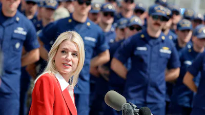 EU anuncia decomiso de 510 millones de dólares en drogas que iban en embarcaciones