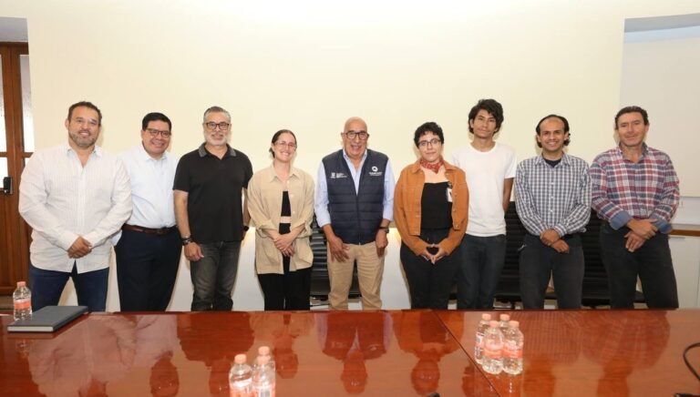 Se reúne titular de SDUOP con representantes de colectivos ciclistas