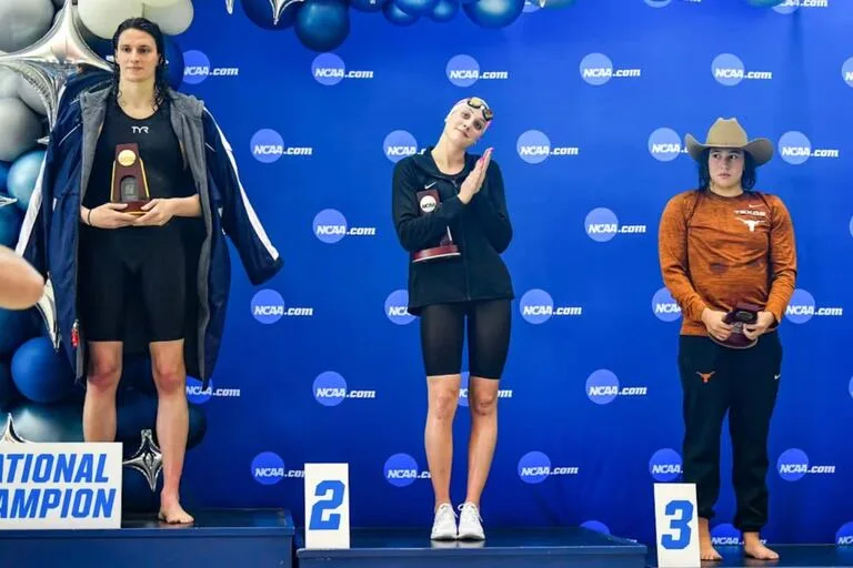 Prohíbe el Comité Olímpico de EU que mujeres transgénero participen de deportes femeninos