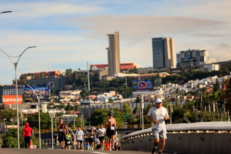 Anuncia Felifer Macías programa piloto de Bici Vía Recreativa Dominical