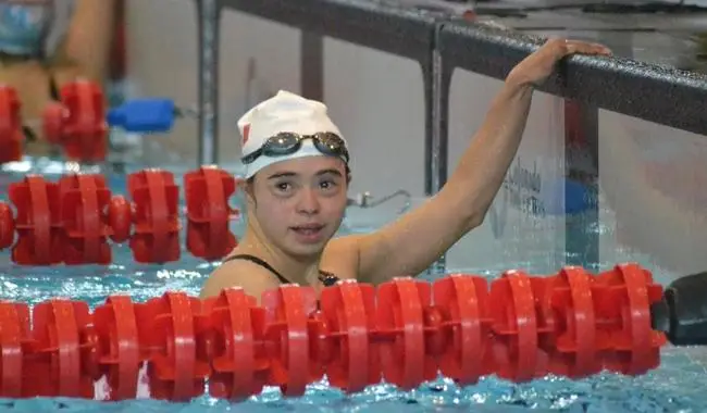 Nadadores especiales de síndrome de Down viajan al Mundial Virtus 2025, en Tailandia