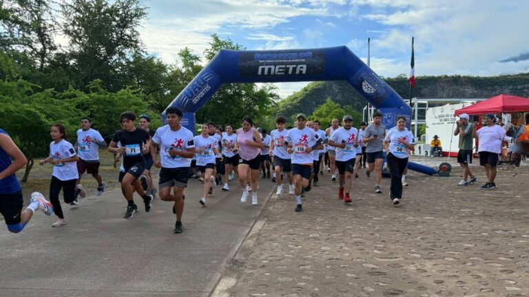 Realiza UAQ 5ª Carrera por la Autonomía, en campus Concá