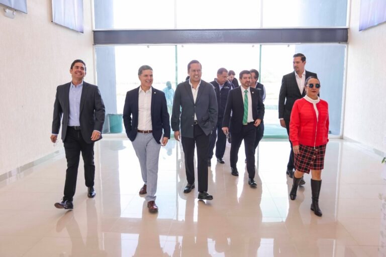 Apoyan a estudiantes para evitar deserción en Corregidora