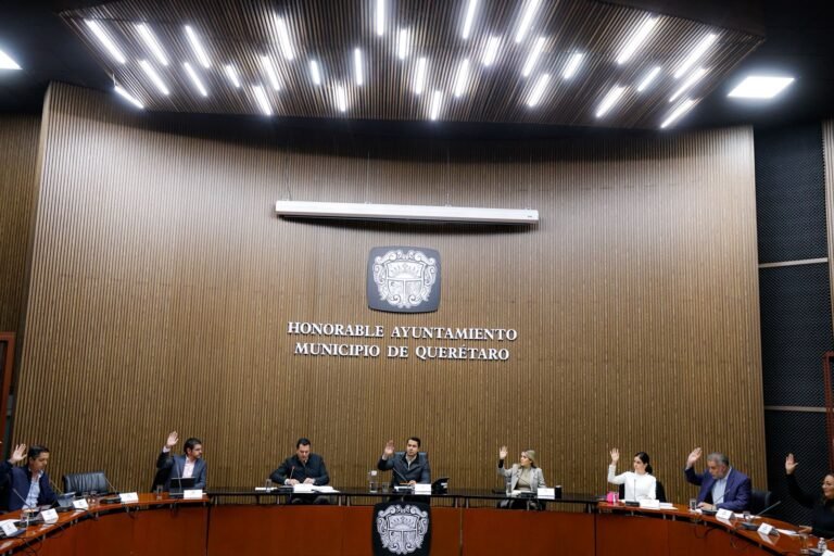 Ayuntamiento de Querétaro aprueba reformas al reglamento de establecimientos mercantiles