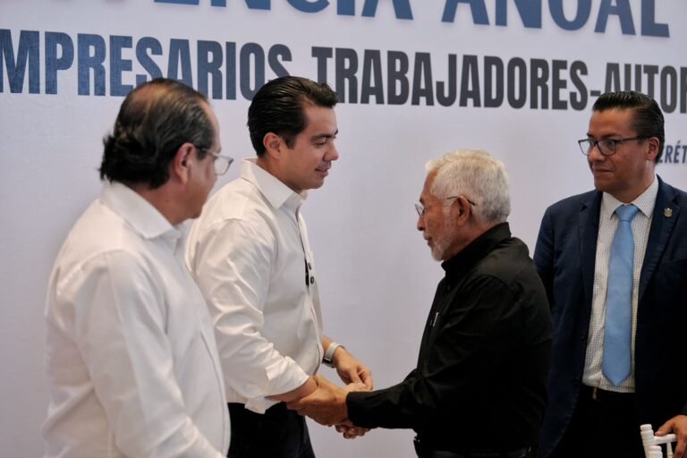 Acude Felifer Macías a la XXI Convivencia Anual de la CTM 2025