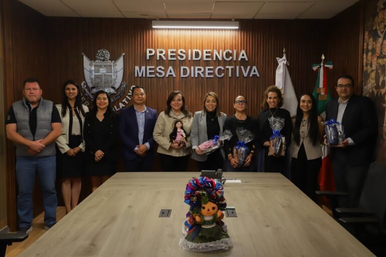 Se reúne Rectora UAQ con coordinadores de grupos parlamentarios de la LXI Legislatura local