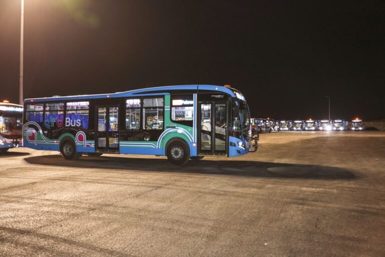 Anuncia Qrobus servicio gratuito a la Feria