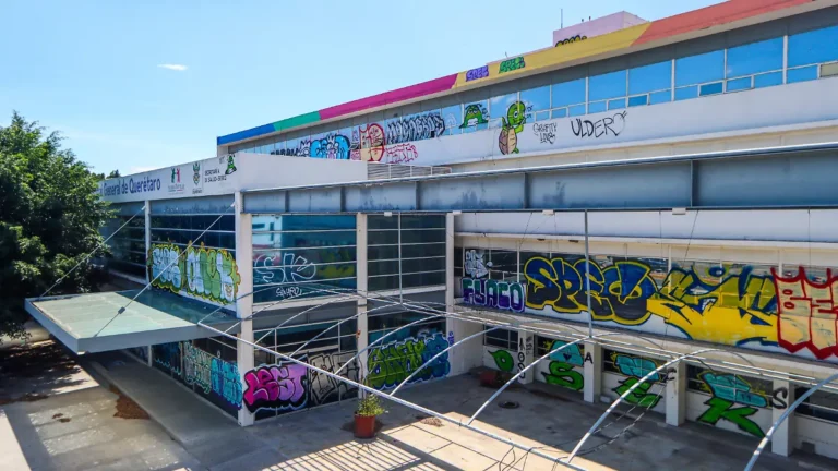 Sustraen cableado eléctrico del antiguo Hospital General de Querétaro