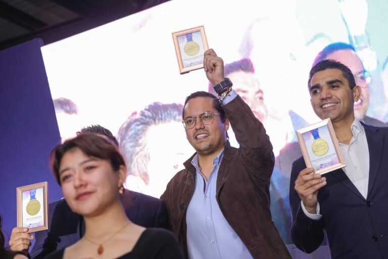 Chepe Guerrero premia el talento joven en la segunda Investor’s Night de Corregidora Emprende