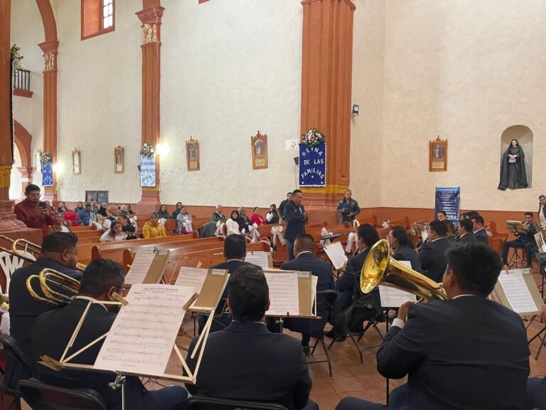 Llega con sus acordes la Banda de Música del Estado de Querétaro a la Sierra Gorda