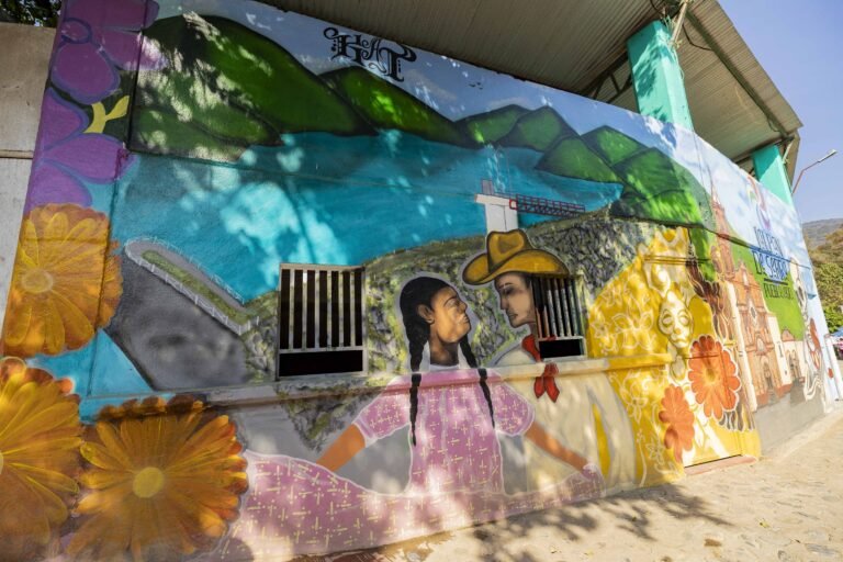 Fortalece Gobernador promoción turística del Camino de Santiago en la Sierra Gorda