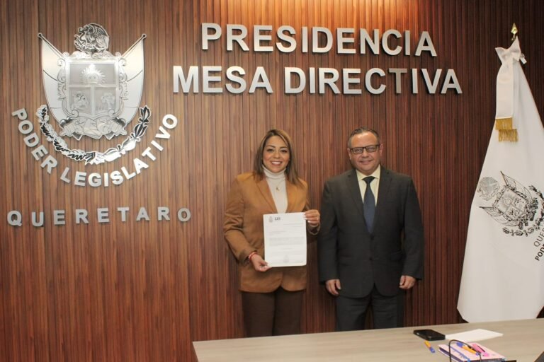 Ginna Guzmán y Braulio Guerra impulsan iniciativa para conmemorar el Bicentenario del Poder Judicial