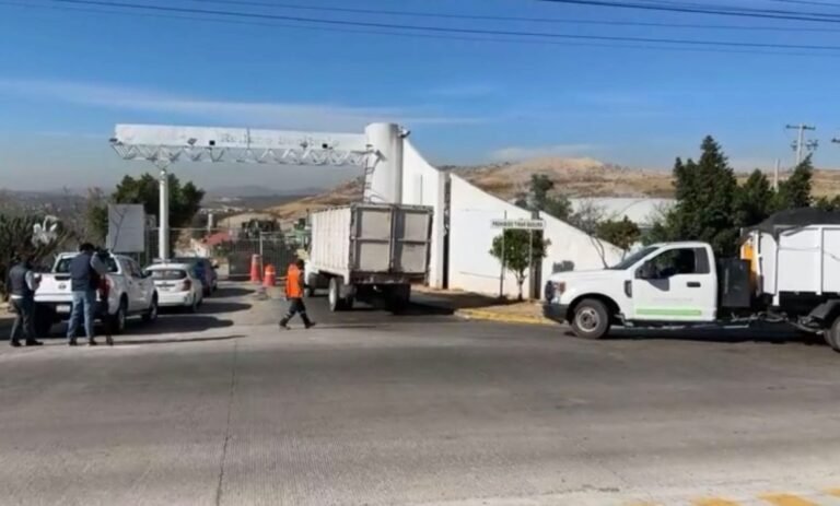 Municipio de Querétaro media en conflicto del relleno sanitario de Mompani