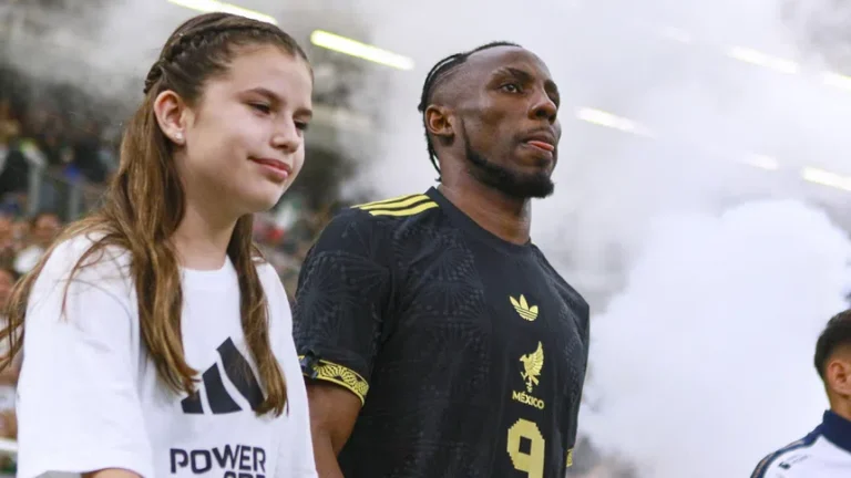 Julián Quiñones, el mexicano con más goles en el año, que Javier Aguirre ‘no ve’