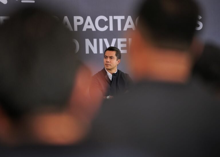 Felifer Macías acompaña al Gobernador a la clausura de la Capacitación Internacional “Detención de Fugitivos”