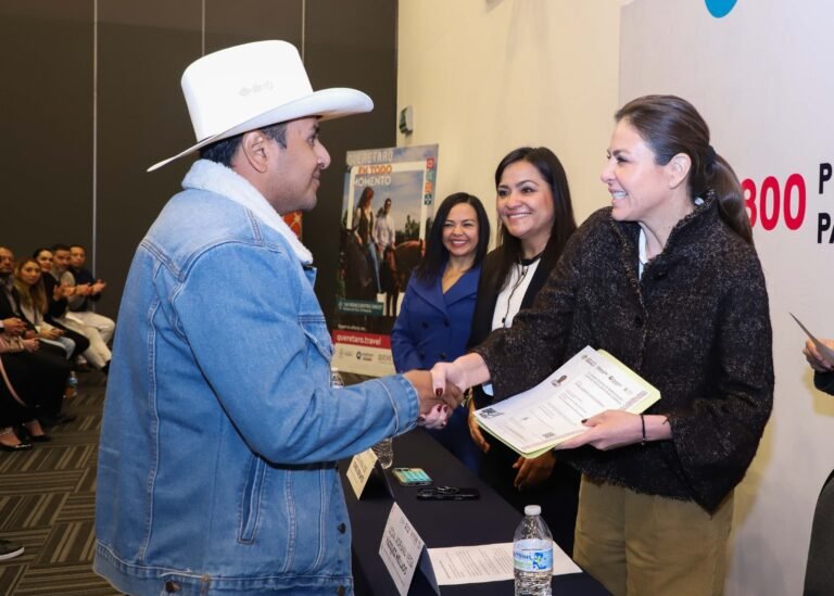 Entrega SECTUR más de 160 constancias y certificaciones a prestadores de servicios turísticos