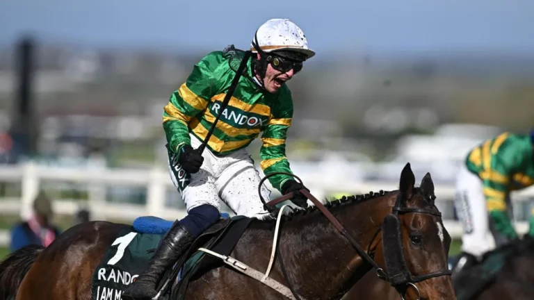 I Am Maximus hace historia con triunfo consecutivo en el Grand National
