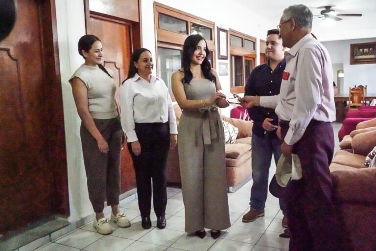 Regina Hernández Malagón, invitada a coronarse como Reina de la Feria del Grano y la Cantera 2026