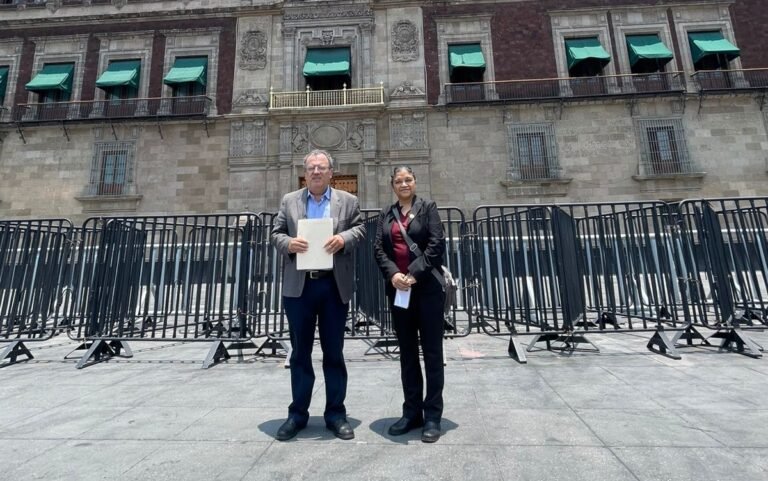 Gilberto Herrera presenta a Presidencia de la República la problemática del nuevo basurero en Corregidora
