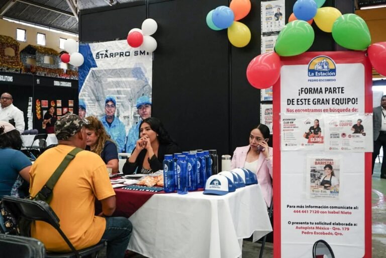 Realizan Feria del Empleo en Pedro Escobedo con más de 600 vacantes