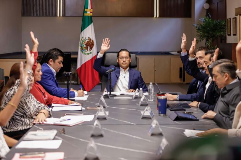 Corregidora avala castigar como adultos a adolescentes por delitos de alto impacto