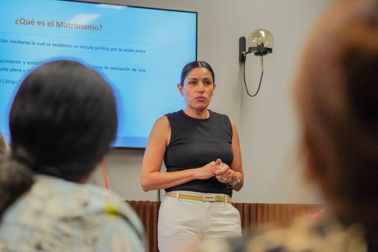 Corregidora capacita en Registro Civil a servidores públicos de 6 municipios