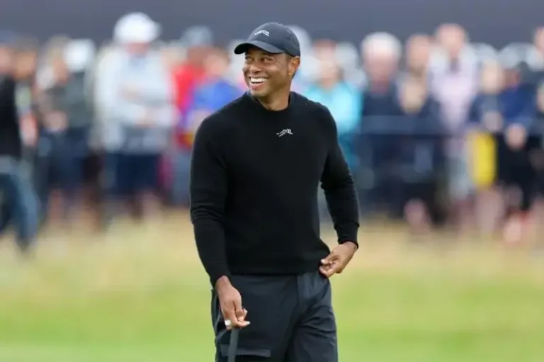 Fiscalía presenta cargos formales contra Tiger Woods