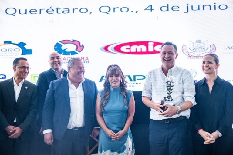 Reconoce Gobernador compromiso de la sociedad organizada con la movilidad en Querétaro