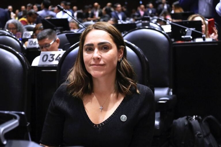 Abigail Arredondo impulsa movilidad sustentable