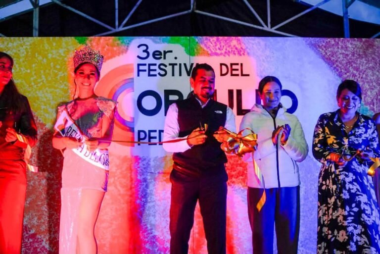 Pedro Escobedo refrenda su compromiso con la inclusión durante el Tercer Festival del Orgullo