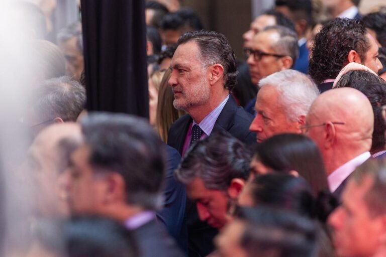 Asiste Mauricio Kuri a ceremonia diplomática por los 250 años de la Independencia de Estados Unidos
