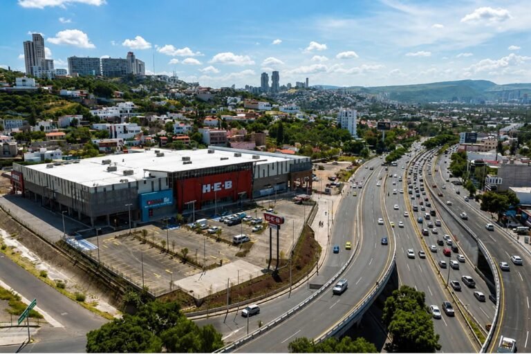 Obras del tren México–Querétaro provocarán cierres parciales en Bernardo Quintana desde el 11 de julio