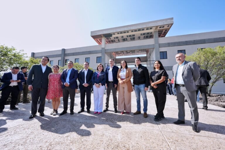 Si hoy Querétaro es potencia en todos los indicadores es porque aquí se le ha invertido a la educación: Felifer Macías