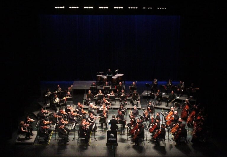 Inaugura la OFEQ su Tercera Temporada con obras deStravinsky, Grieg y Brahms