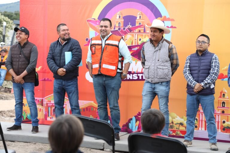 Entrega Gaspar Trueba Obra de Urbanización en Ejido Patria
