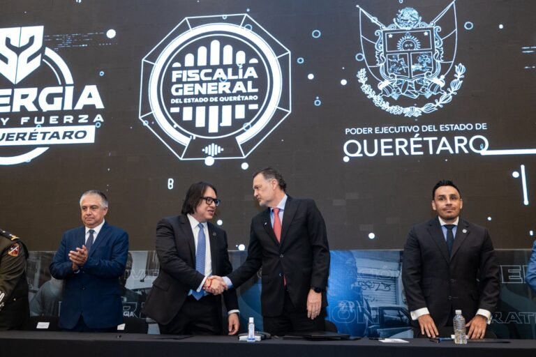Atestigua el Gobernador presentación de avances de la estrategia Sinergia por Querétaro