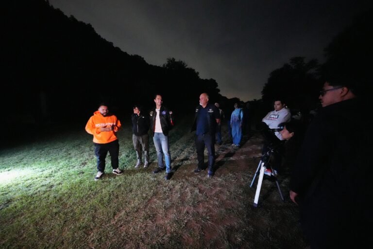 Observa Felifer Macías el Eclipse Lunar 2026 en el Parque Joya La Barreta