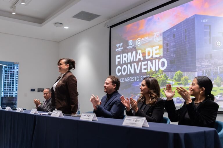 Formaliza UAQ alianza con BLOQUE para fortalecer formación estudiantil