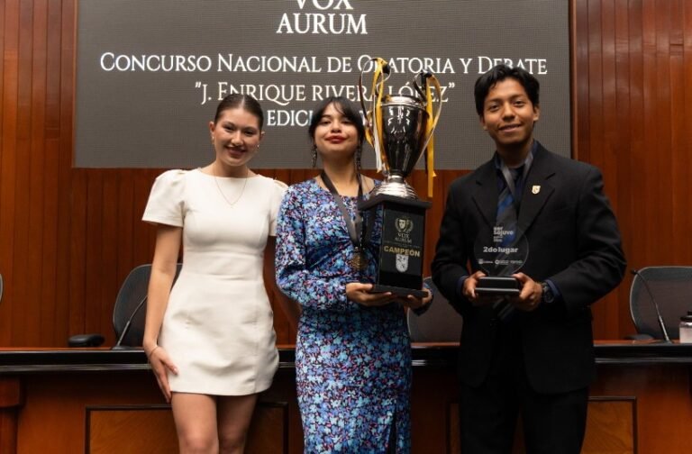 Estudiante de la UNAM obtiene primer lugar en concurso de oratoria UAQ