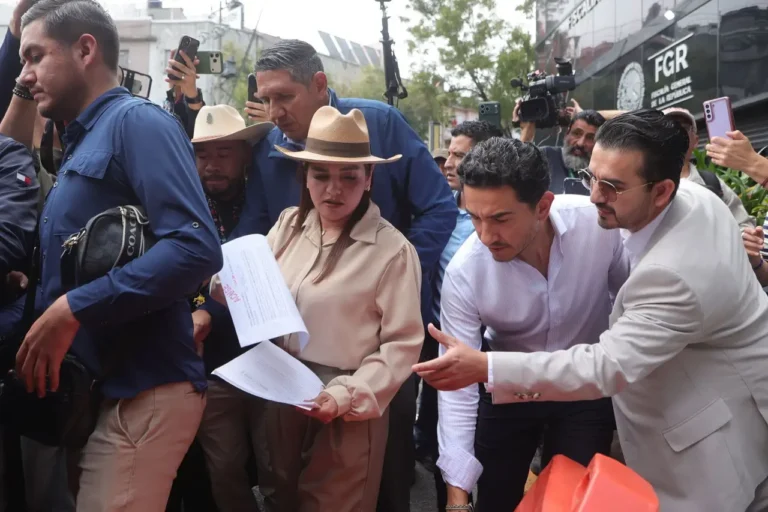 Honrarán a Carlos Manzo en Festival de Velas en Uruapan