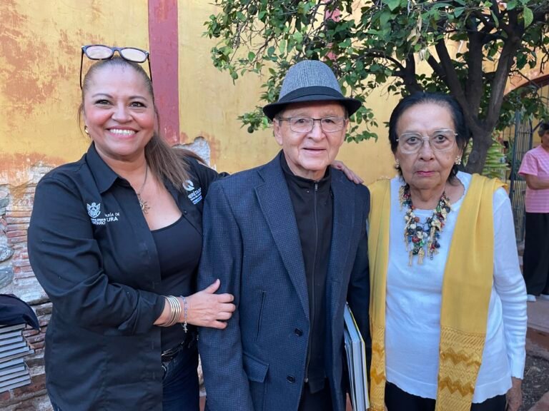Rinde SECULT homenaje a la maestra Aurora Zúñiga Sánchez