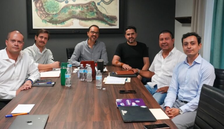 Hacer equipo es la mejor manera de cuidar Querétaro: Agustín Dorantes