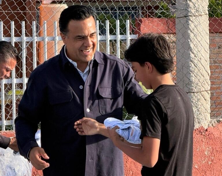 Luis Nava reafirma su compromiso con el deporte y el bienestar de la niñez