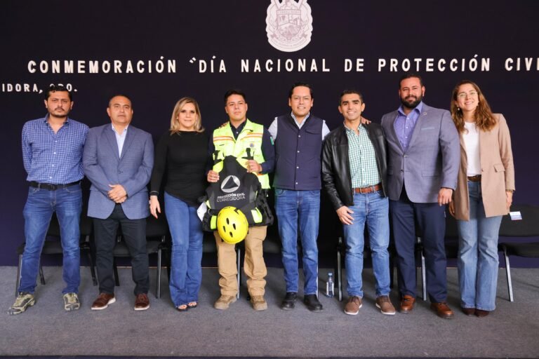 Chepe Guerrero entrega equipo operativo e incentivos económicos a personal de Protección Civil