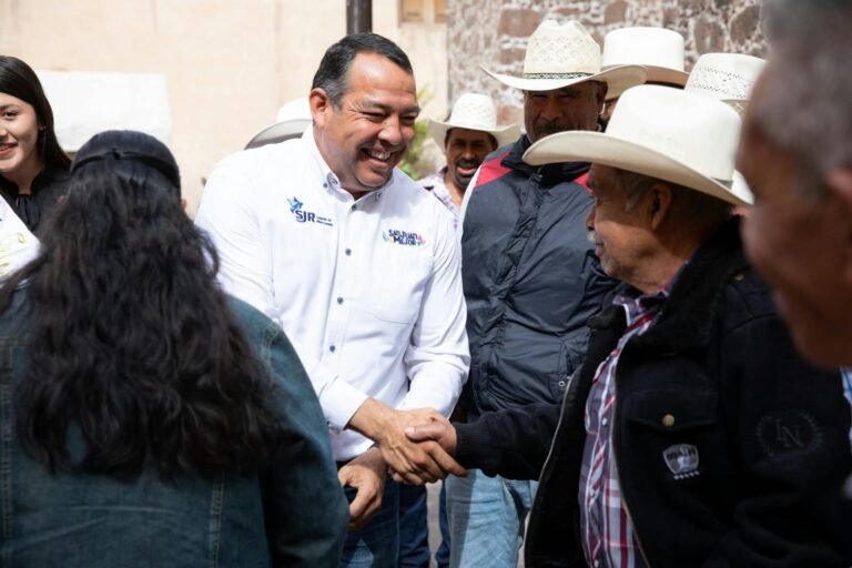 Roberto Cabrera destaca acciones a favor del campo en su Quinto Informe de Gobierno