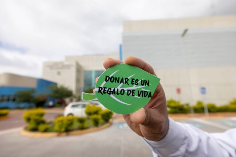 Distingue Gobernador mérito altruista de las familias donadoras de órganos