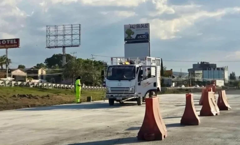 ¡Caos! Reducen la carretera 57 a un carril rumbo a Querétaro