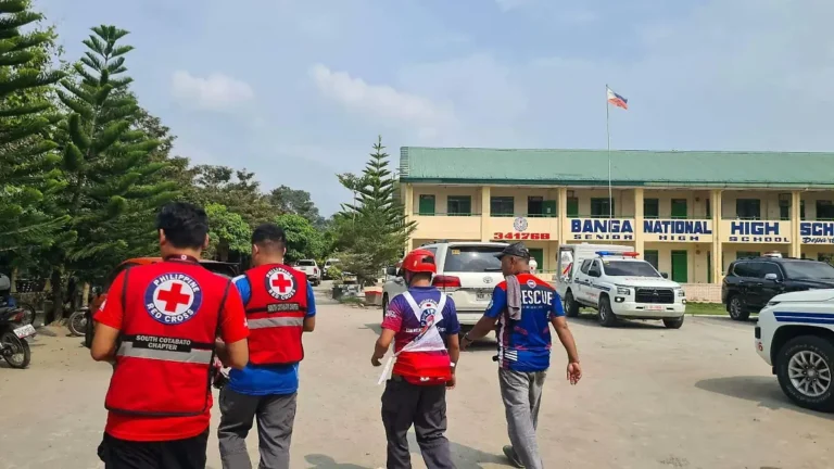 Tiroteo en escuela de Filipinas deja tres estudiantes muertos, entre ellos el atacante