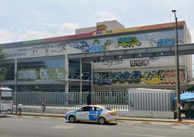 Evalúan demoler edificio central del antiguo Hospital General de Querétaro por daños estructurales