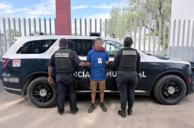 “El Chakira” detenido por robo a comercio en Santa Rosa Jáuregui